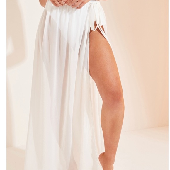 White swimwear cover up long skirt wrap - Picture 3 of 5